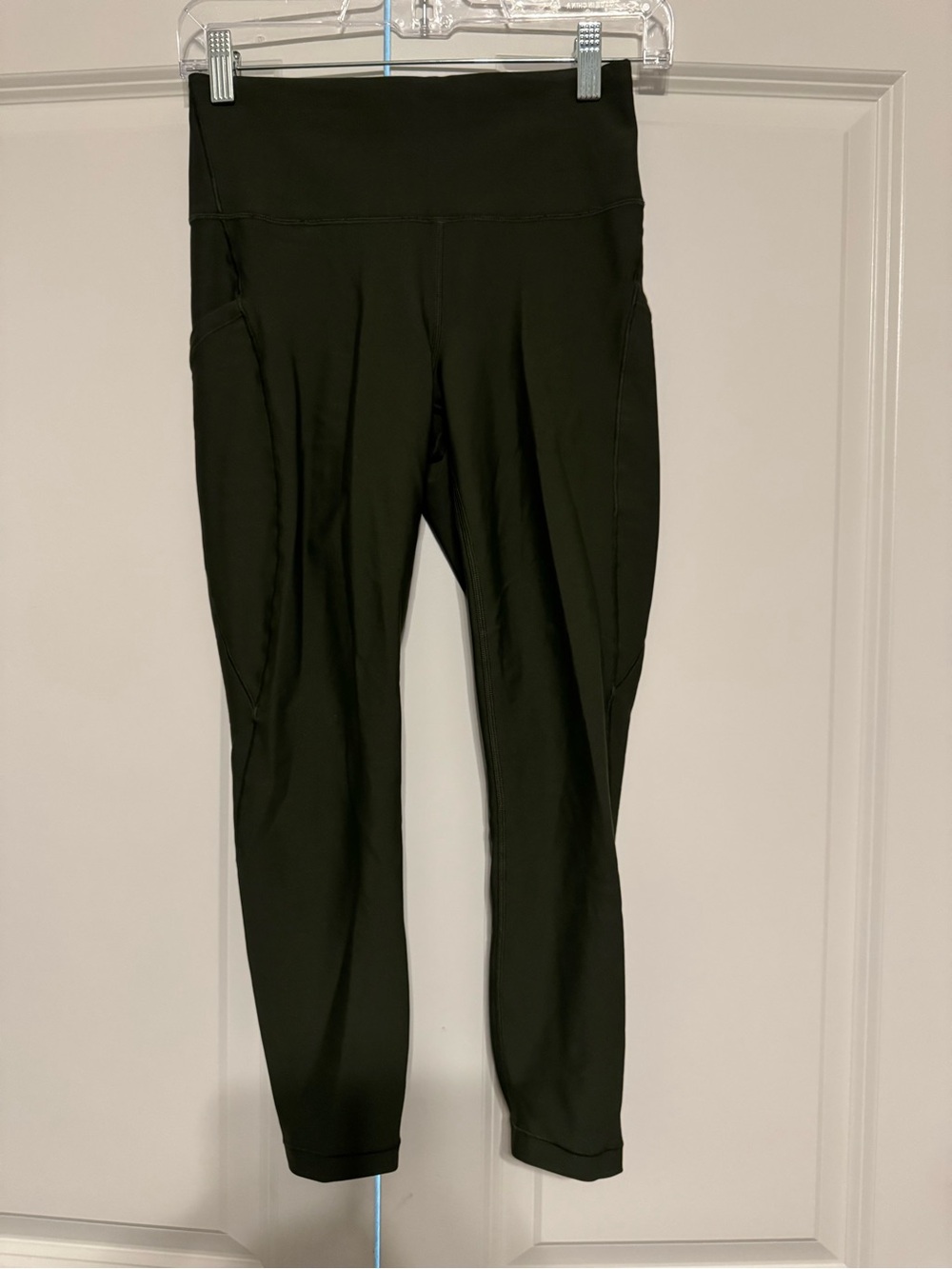 Athleta Olive Green Interval Stash 7/8 Tight